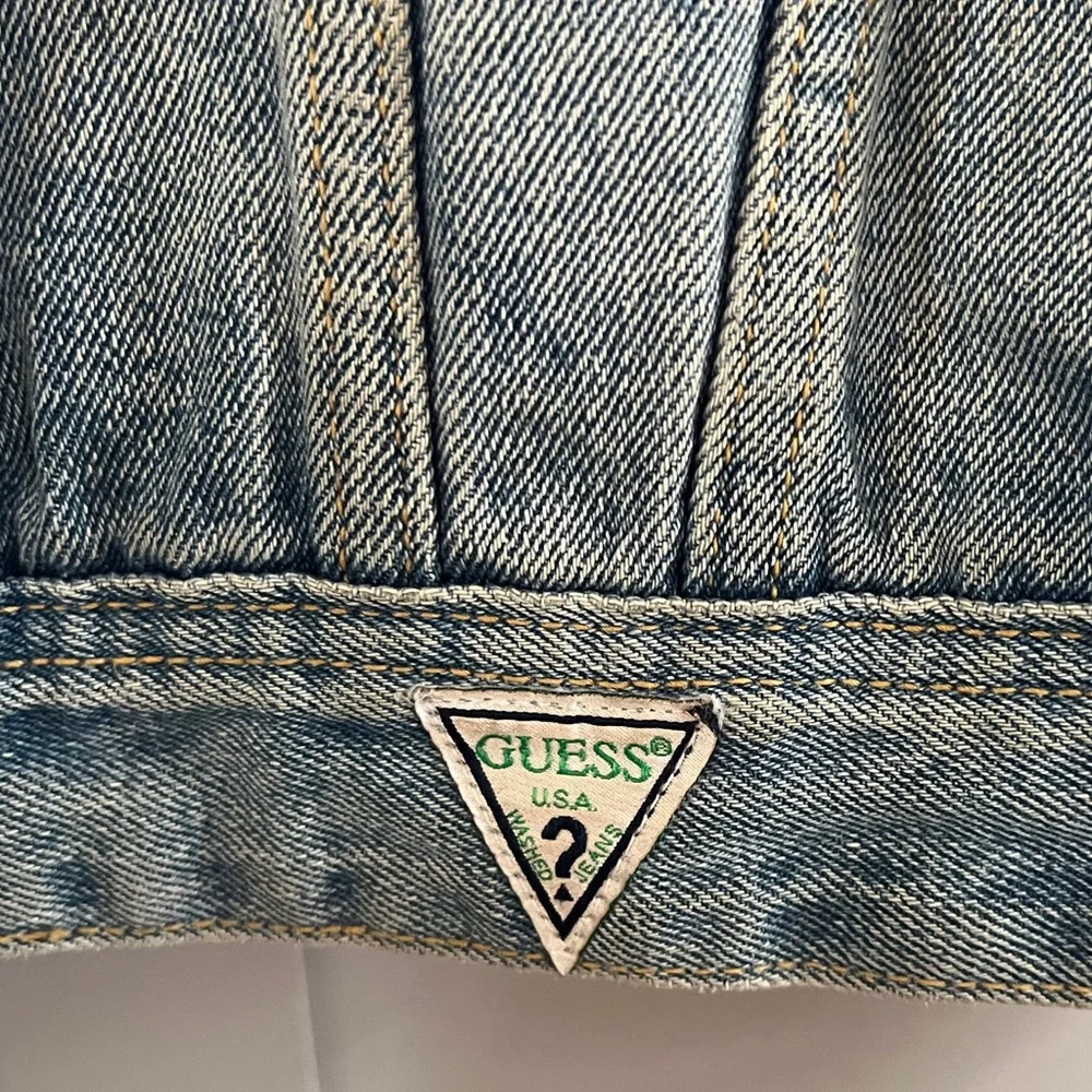 Vintage 1980’s Guess Blue Denim Jacket - Picture 3 of 11